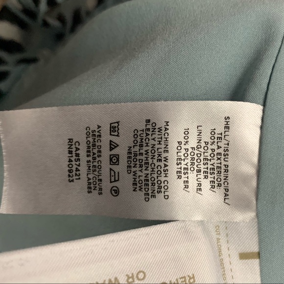 Loft Size Medium Petite Leopard Print V-Neck Swing Dress - Picture 3 of 6